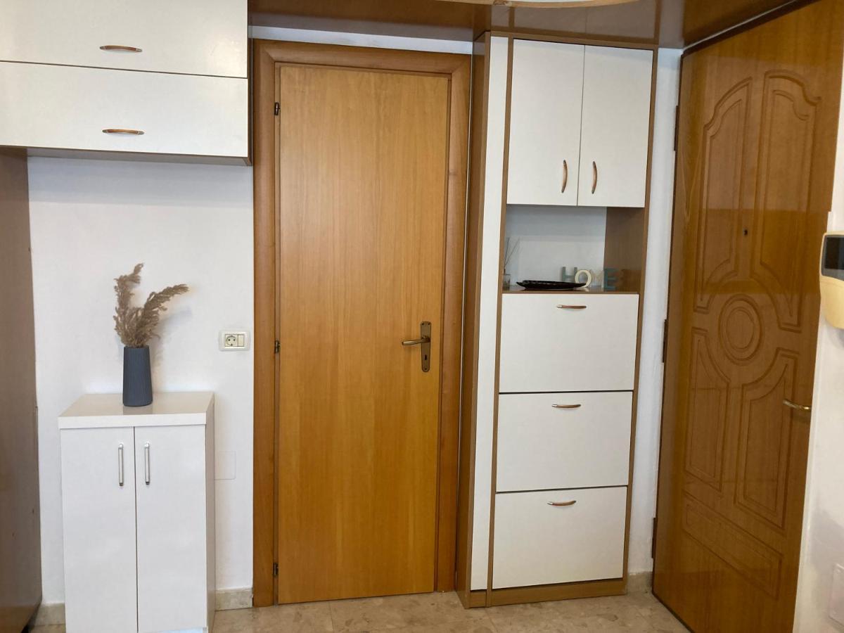 Piazza Center Studio Тирана Экстерьер фото